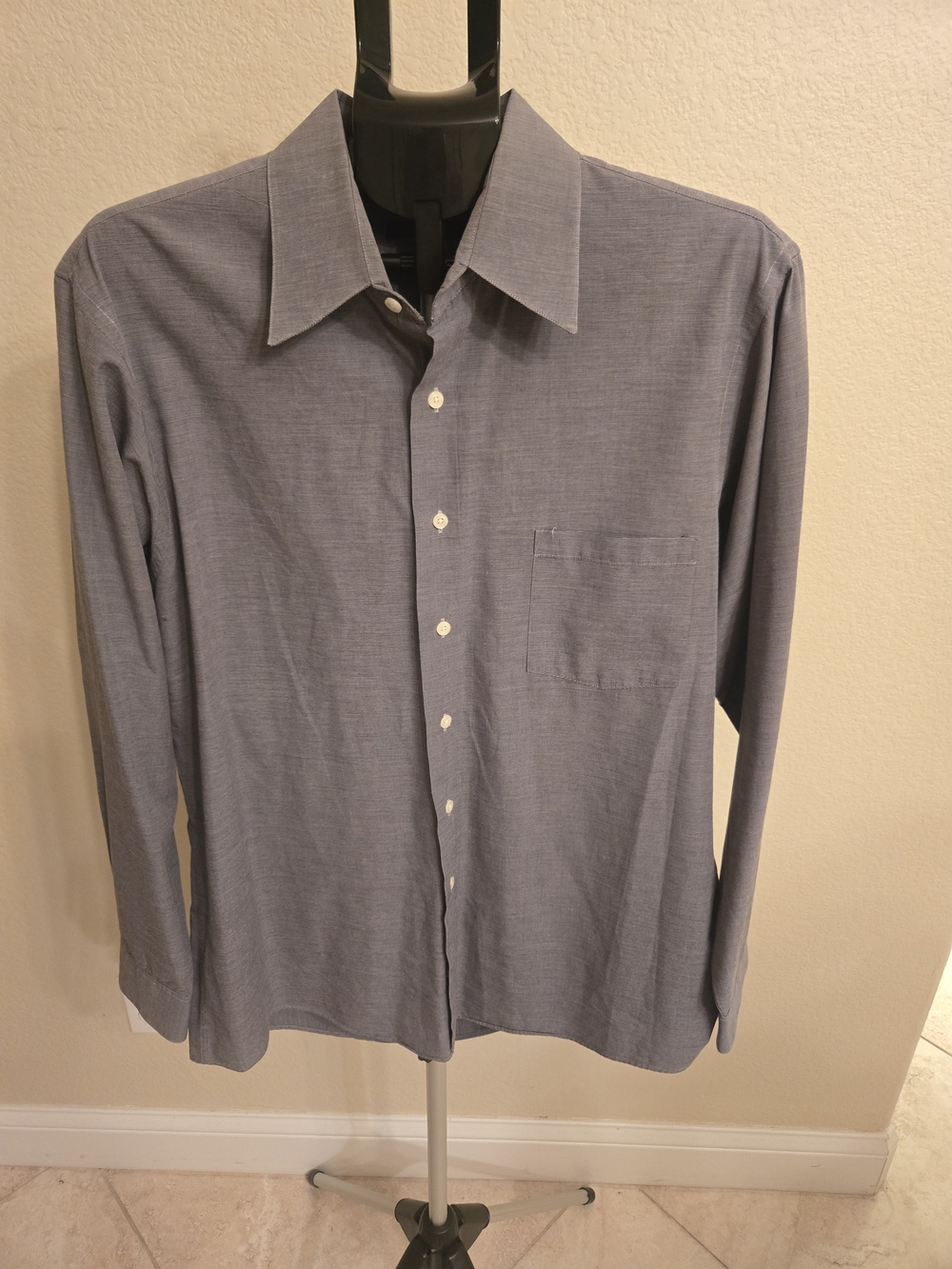 DKNY Men's Long-Sleeve Dress Shirt - Gray